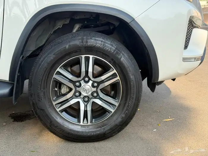 تويوتا فورشنر دبل 4 سلندر موديل 2021 15