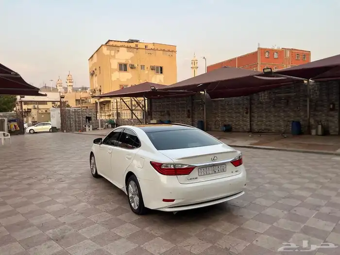 لكزس ES350 2013 9