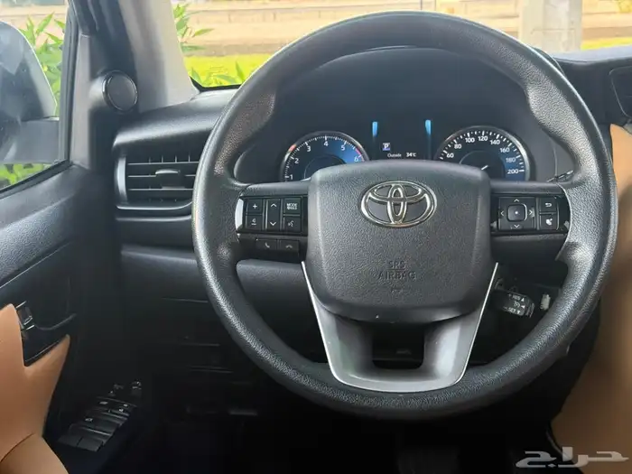 تويوتا فورشنر دبل 4 سلندر موديل 2021 33