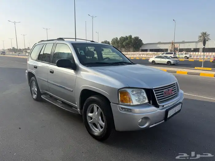 للبيع جي ام سي انفوي موديل 2009 شرط كامل 3