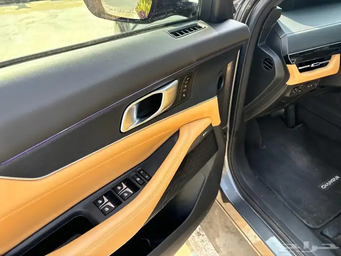 شانجان UNI-K 2025فل كامل بانوراما مقاعد جلد 16