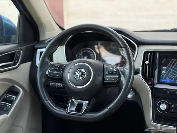 للبيع MG -RX5 موديل 2020 فل كامل 21