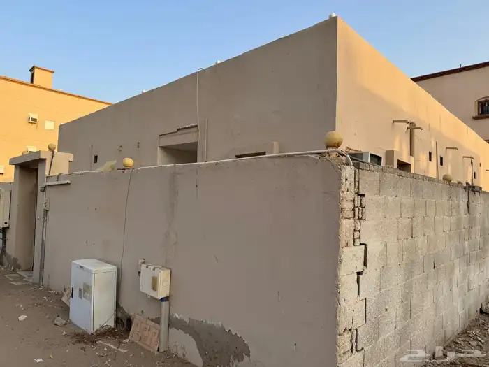 عماره للبيع في غران 1