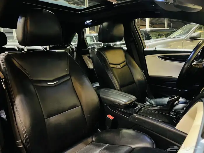 كاديلاك XTS4 2013 بلاتينيوم ( بحالة ممتازة ) 3