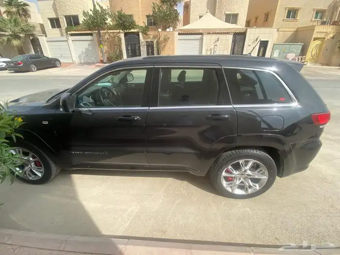 جيب srt للبيع 1