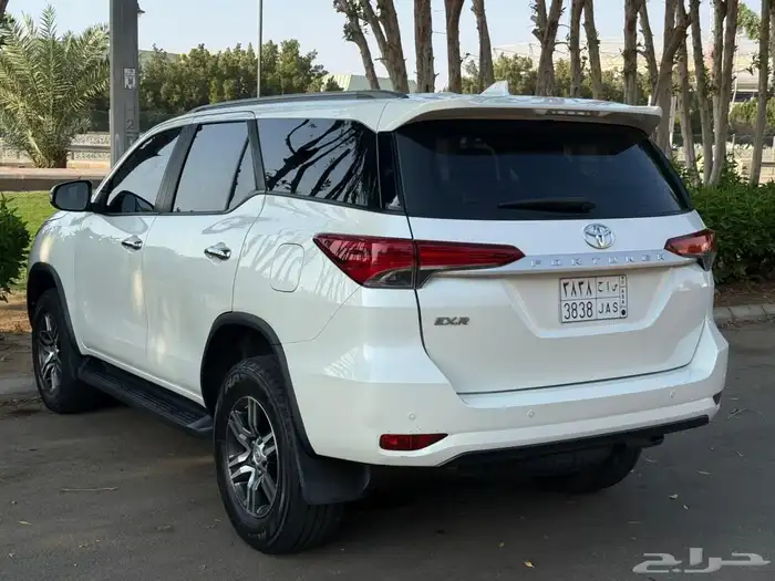 تويوتا فورشنر دبل 4 سلندر موديل 2021 11