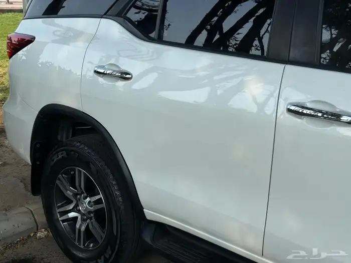 تويوتا فورشنر دبل 4 سلندر موديل 2021 8