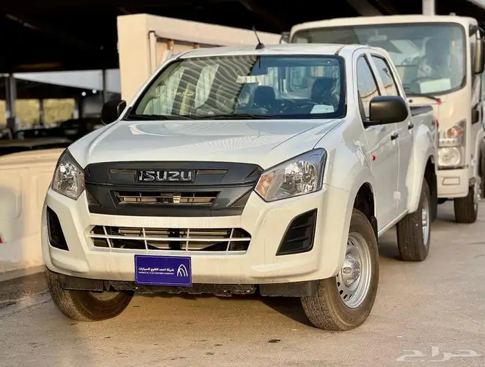 ايسوزو D-Max غمارتين استندر دبل وبدون دبل (عادي-كهرب) 2026 14