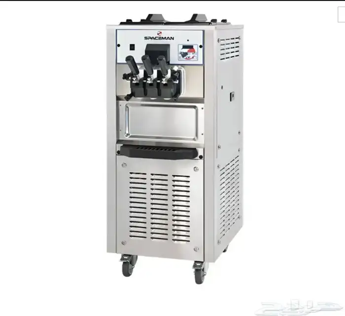 مكينة ايس كريم سبيس مان 0