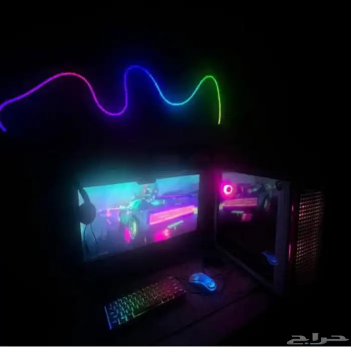 شاشه قيمنج ايسر 100hz فيها سماعه موجود الضمان 1