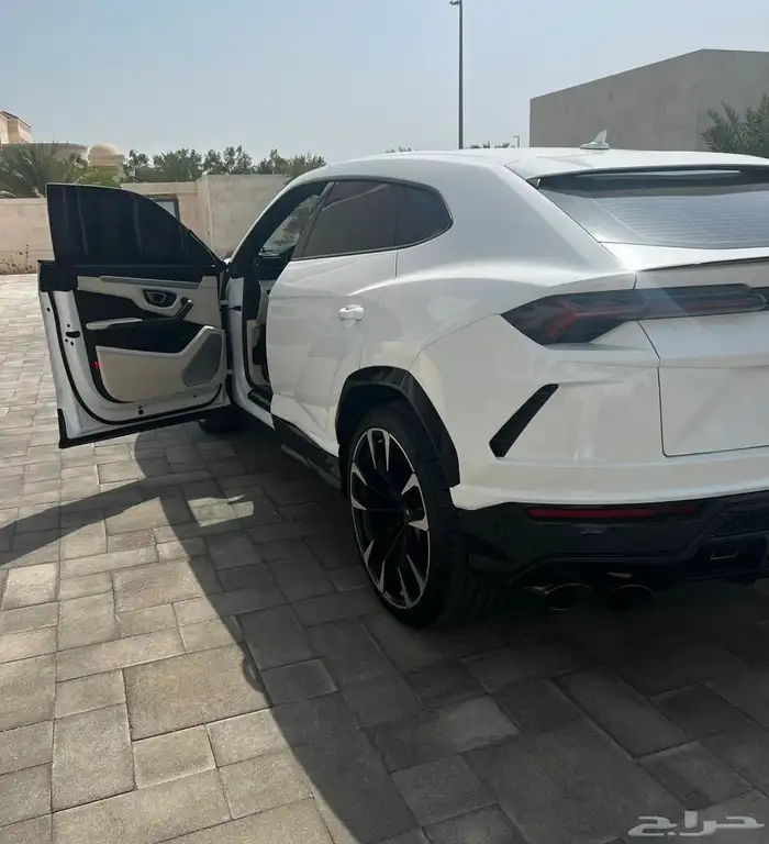 لامبرغيني اوروس 2019 خليجي موجودة بدبي 6