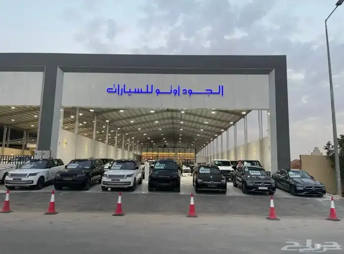 رنج روفر V6 -HSE موديل 2023 وارد الناغي 27