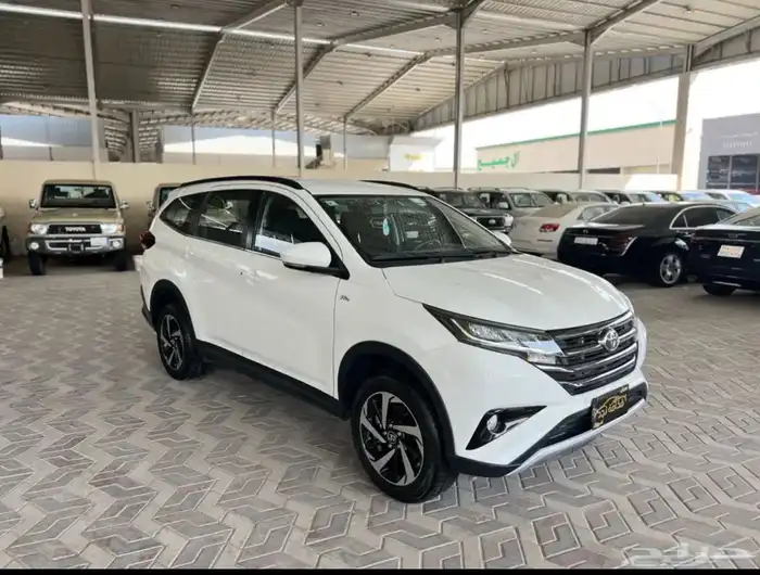 تويوتا راش 2023 فل كامل سعودي ماشي 20 الف 4