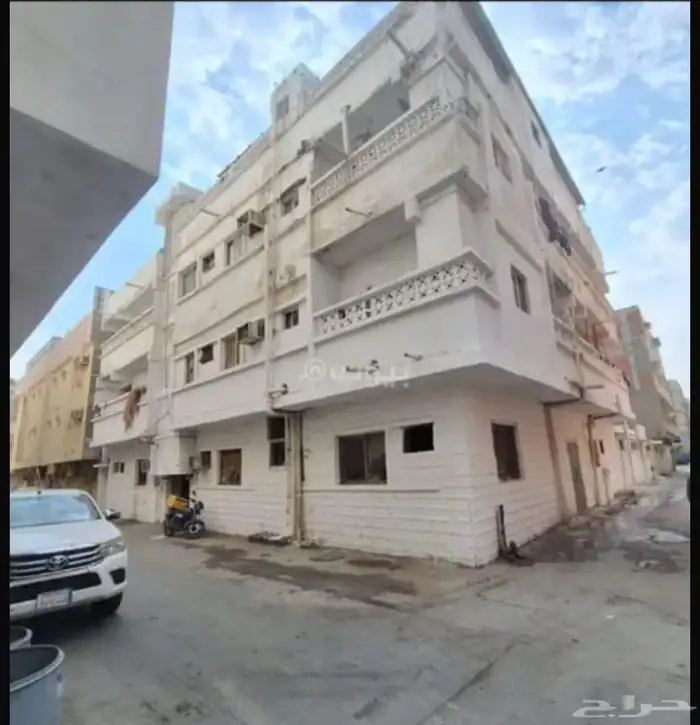 للبيع عمارة ب 700 الف مدخول ممتاز 91 الف اكثر 12 0