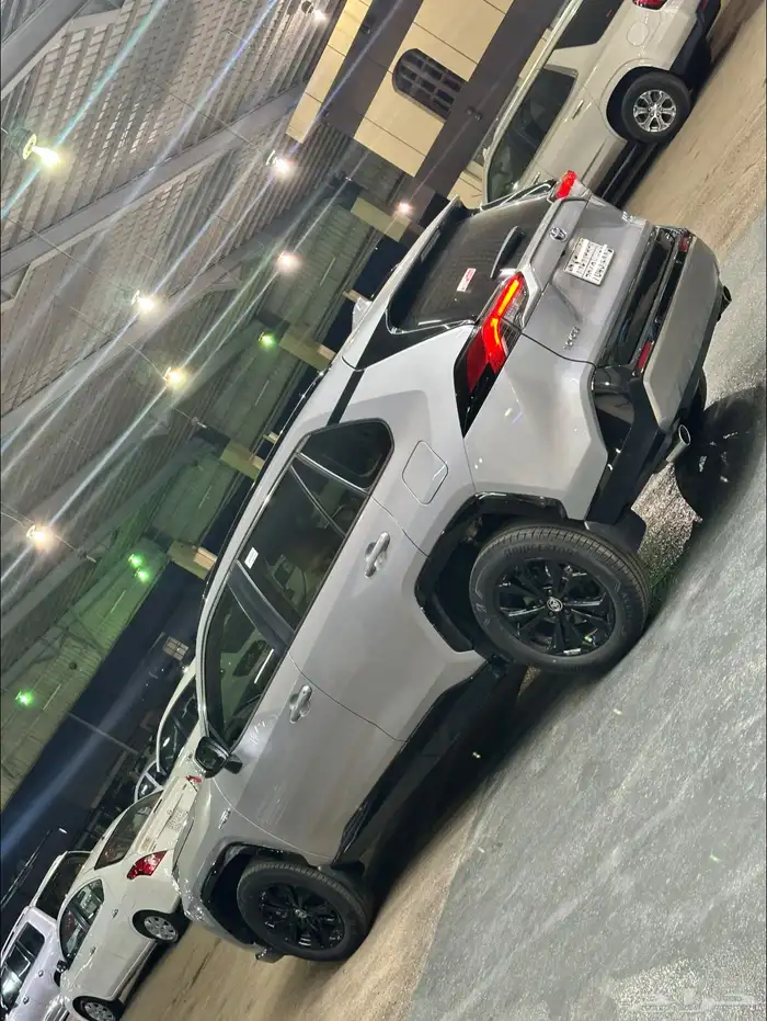 تويوتا راف فور سعودي هايبرد 2024 وكاله عداد 18 الف 4