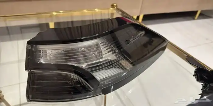 إسطبات ركن خلفي كورولا كروس 8