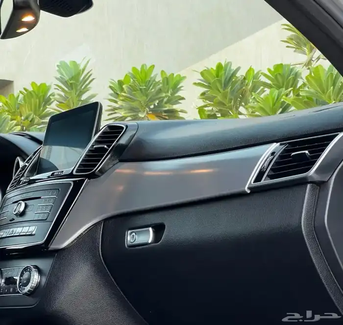 مرسيدس 2016 فئة GLE500 كت AMG فل كامل موتر شرط الفحص 33