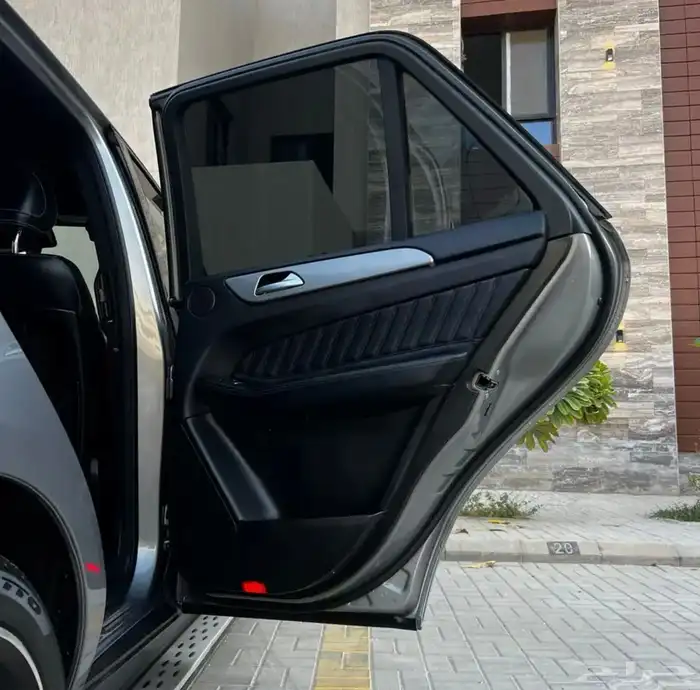 مرسيدس 2016 فئة GLE500 كت AMG فل كامل موتر شرط الفحص 15