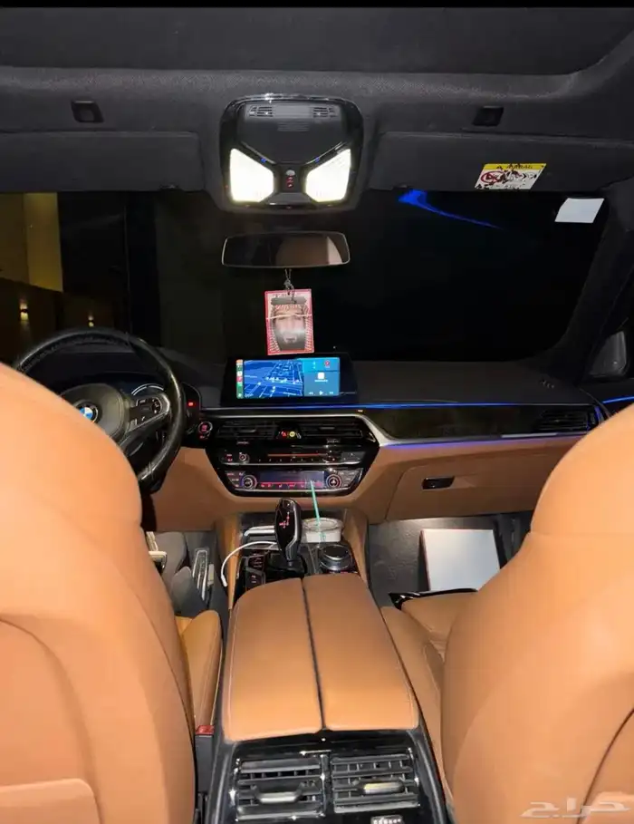 بي ام دبليو الفئة الخامسة 530i 2018 10