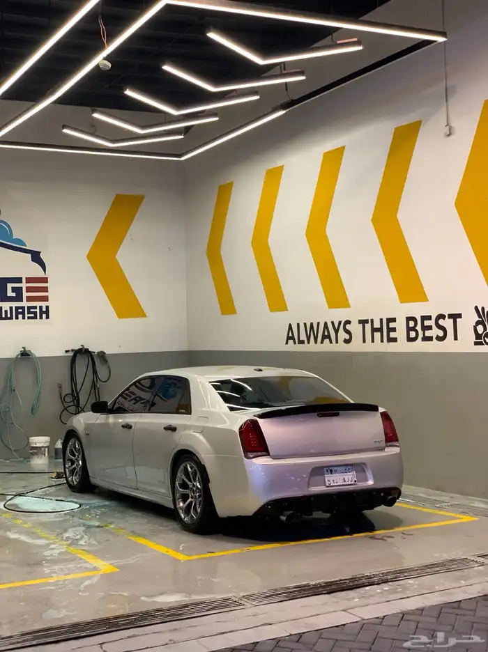 كرايسلر 2012 6.4 11