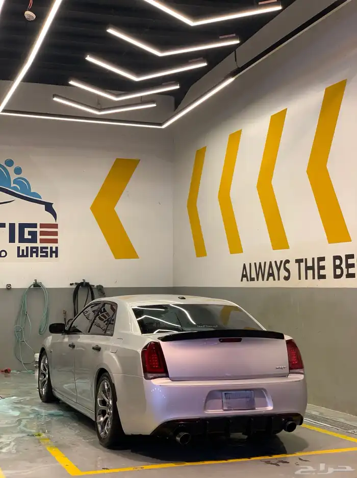 كرايسلر 2012 6.4 12