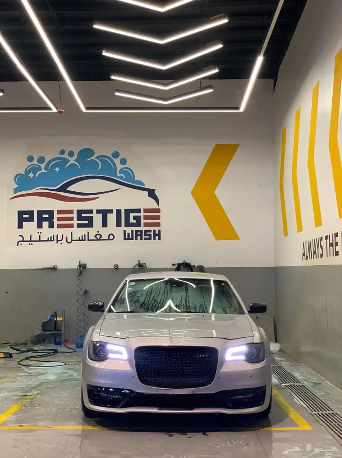 كرايسلر 2012 6.4 13