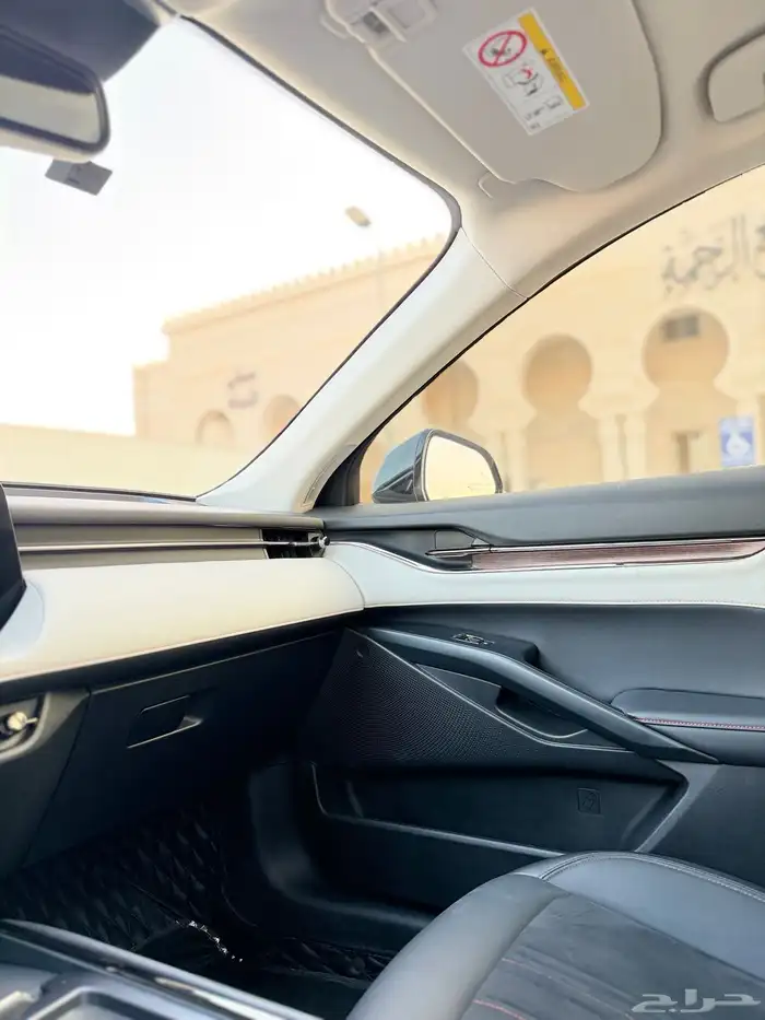 فورد تورس 2024 فل كامل تيتانيوم 70