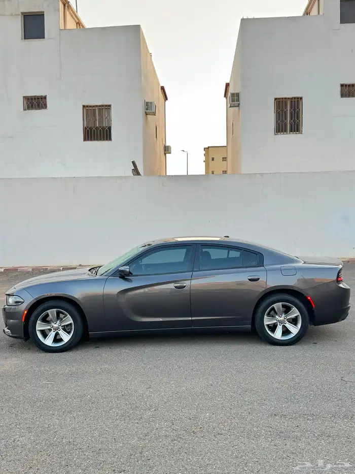 للبيع دوج تشارجر 2020 0