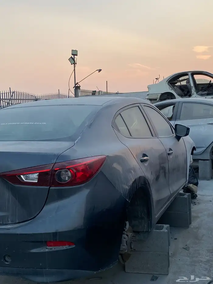 مازدا 3 2016 تشليح قطع غيار 2