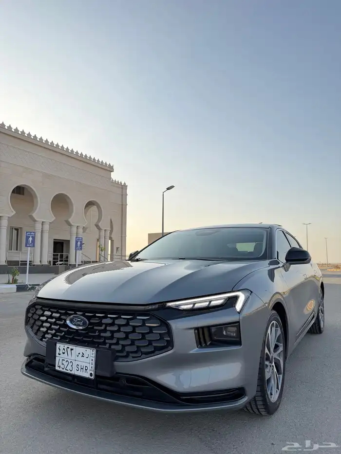 فورد تورس 2024 فل كامل تيتانيوم 49