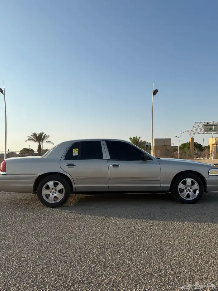 فورد كراون فكتوريا مدني سعودي 20