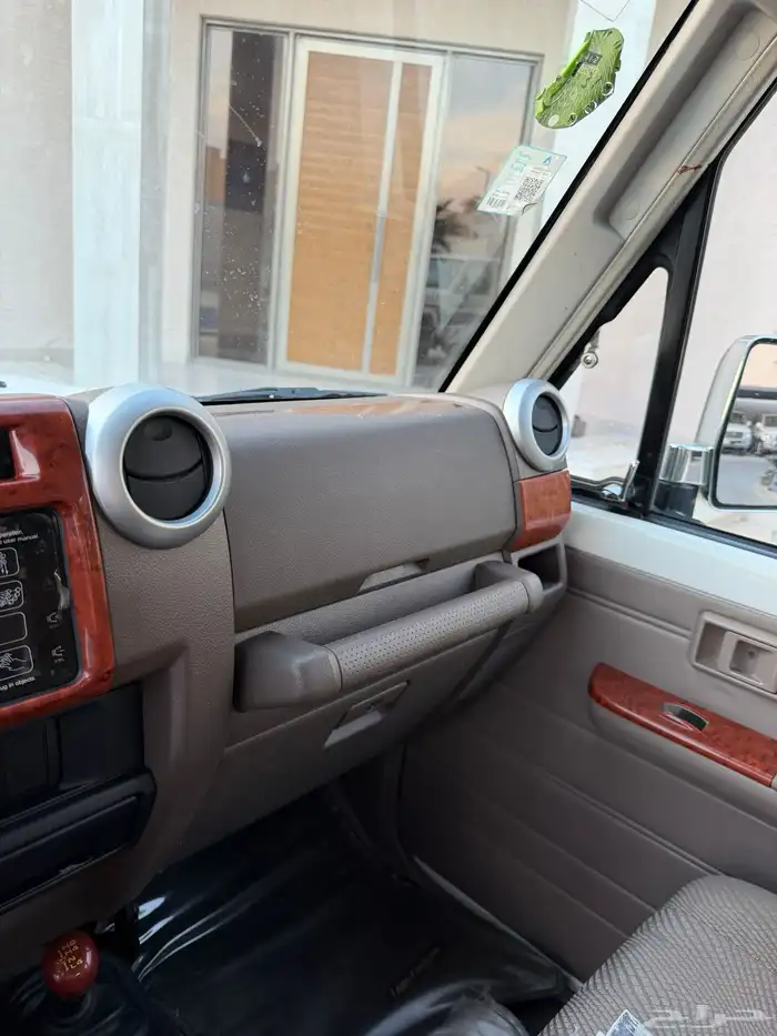 ربع تويوتا 2016 بريمي فل كامل ونش 34