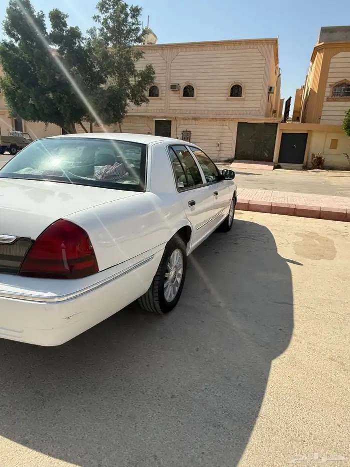 فورد ماركيز 2010 7