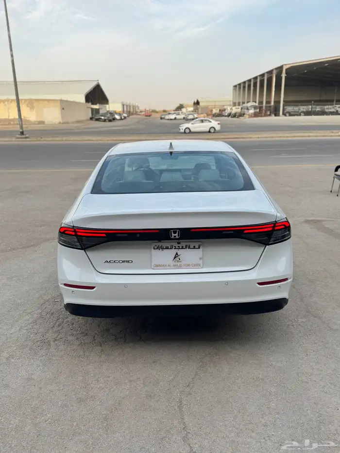 للبيع هوندا اكورد 2023 - نص فل - بحالة الوكاله 5