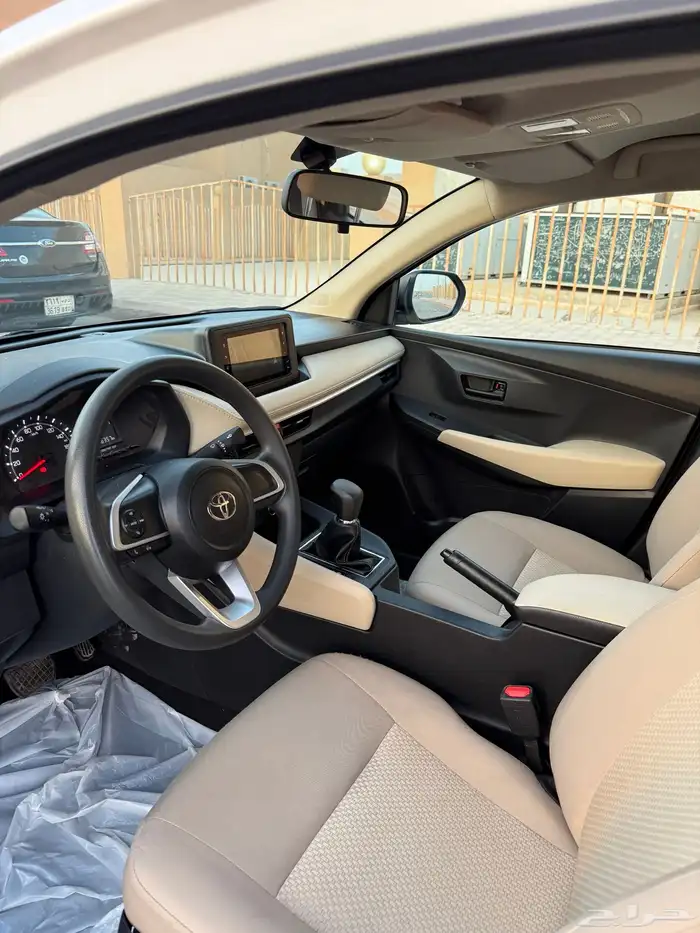 تويوتا يارس مديل 2024 Y 6