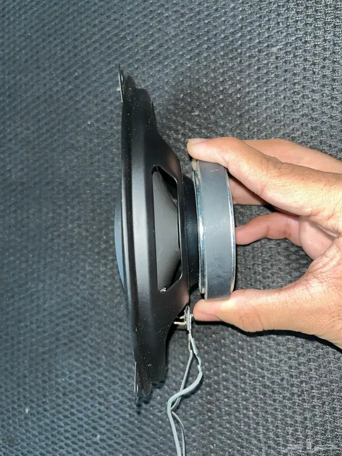 سماعات بيضاويه صغيره 5