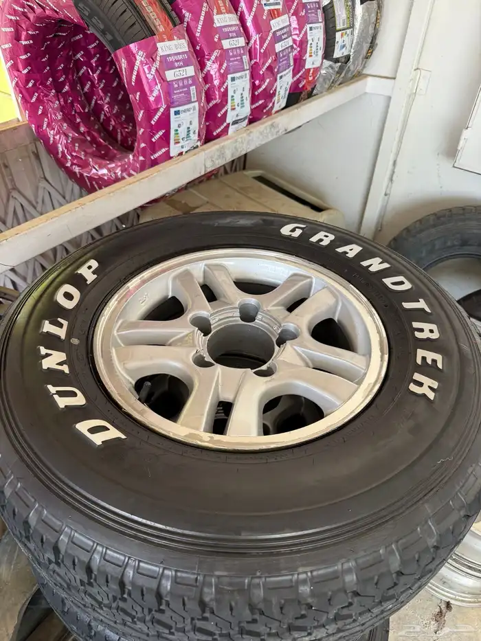 كفرات دنلوب وجنوط لكزس خوات الجدد 0