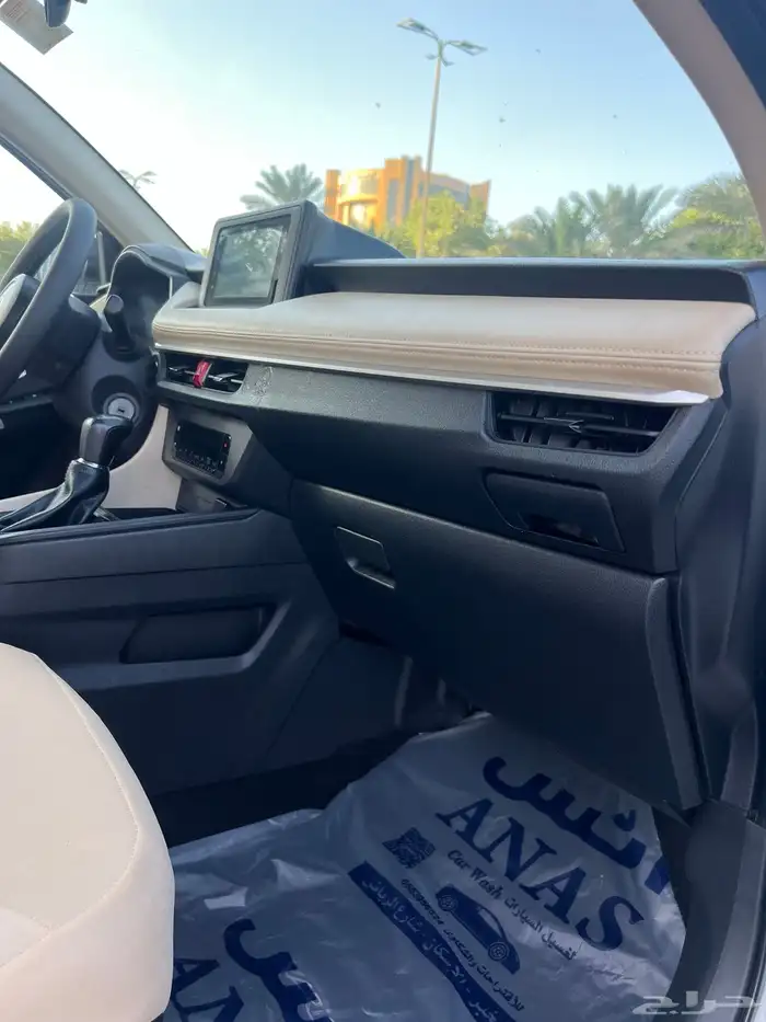 تويوتا يارس موديل 2023 نظيف 38