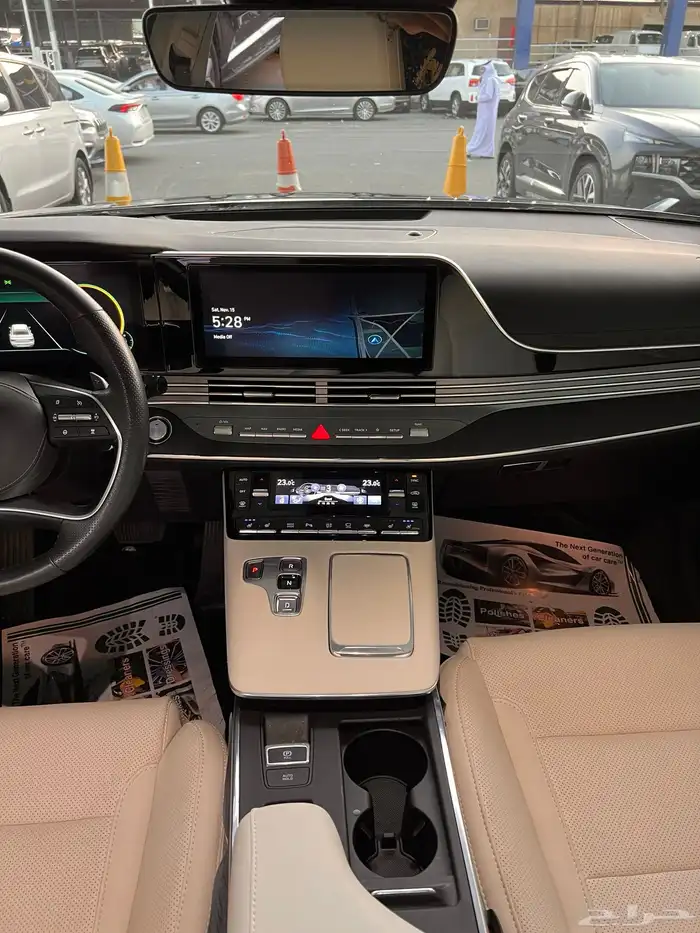 ازيرا 2022 وكاله (بنزين) فل كامل وارد كوريا 16