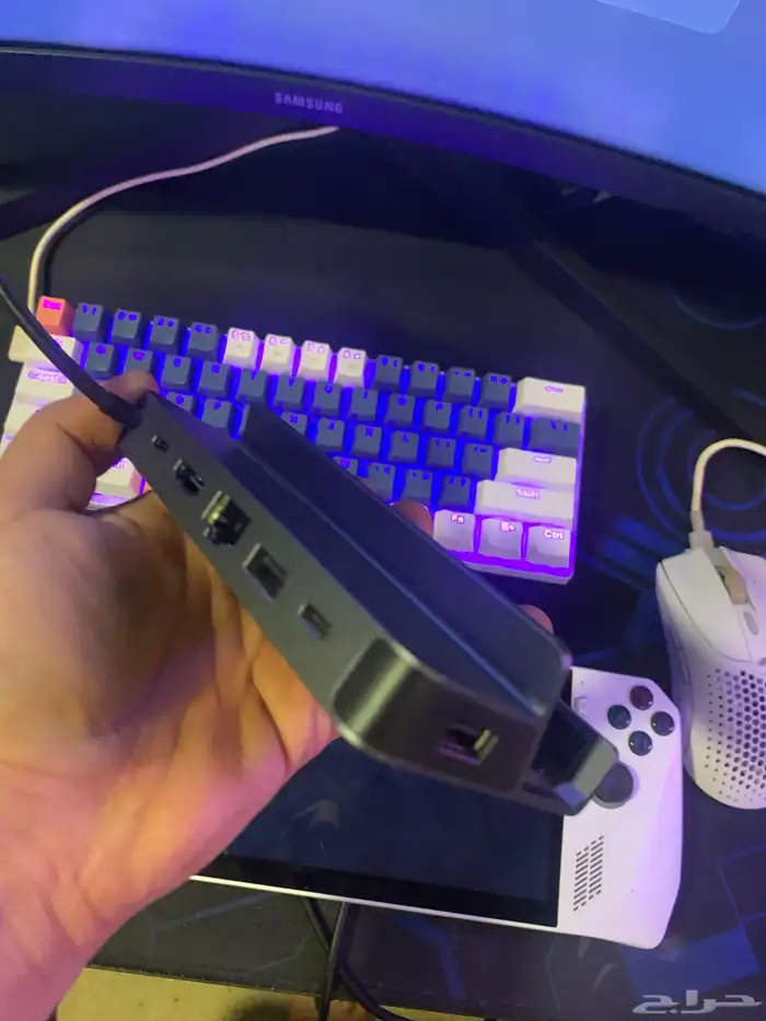 جهاز Asus Rog Ally Z1 Extreem فيه عطل مع قاعدة للجهاز 6