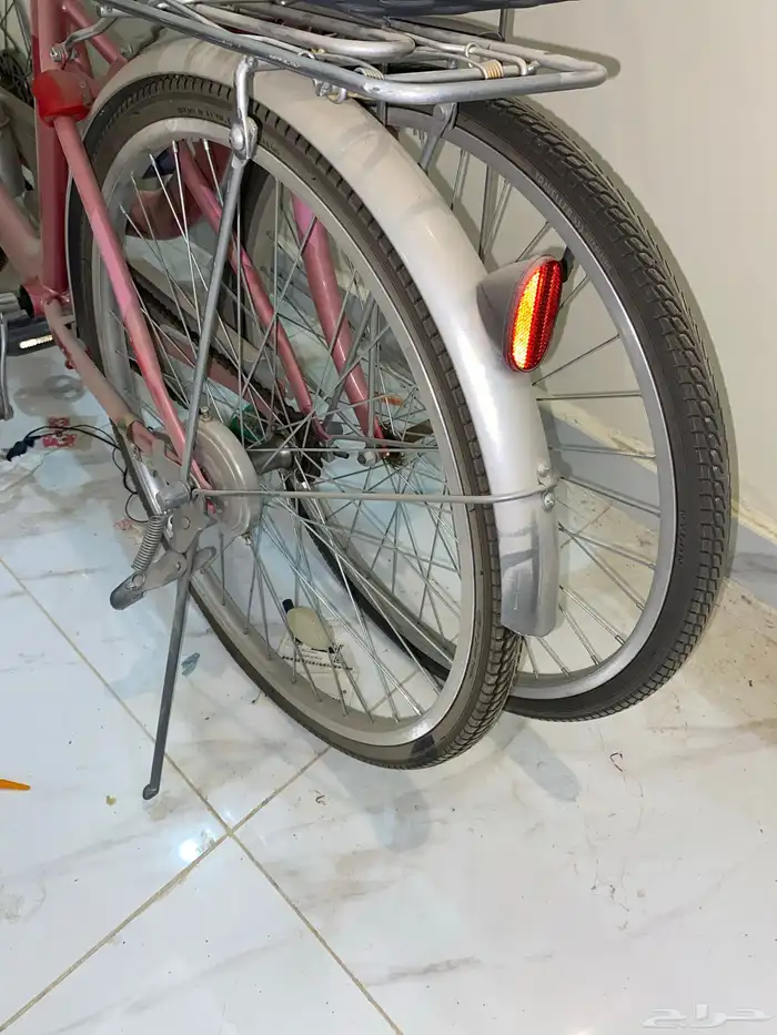 2 سيكل نسائي ابو سلة مستخدم ك تجربة فقط 1