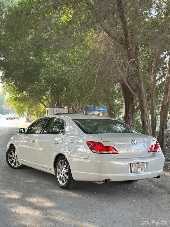 افالون 2010 فل نظيف 3