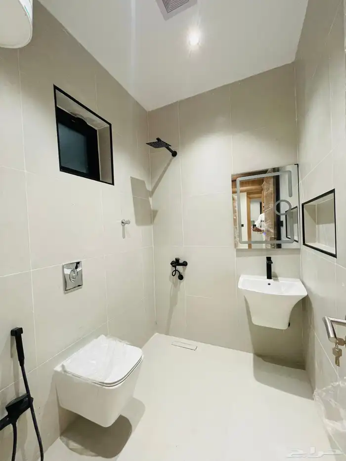 شقق تمليك للبيع تبوك حي البوادي قريب الحديقه المركزيه 21