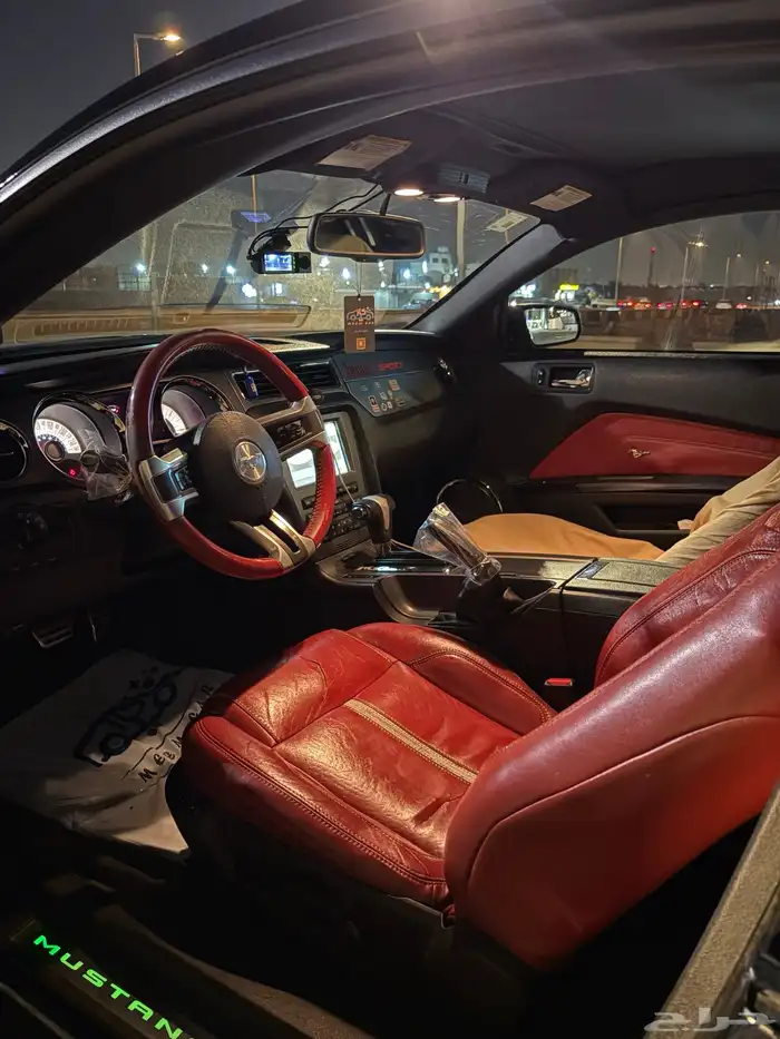 موستينج بريميوم gt 2012 13