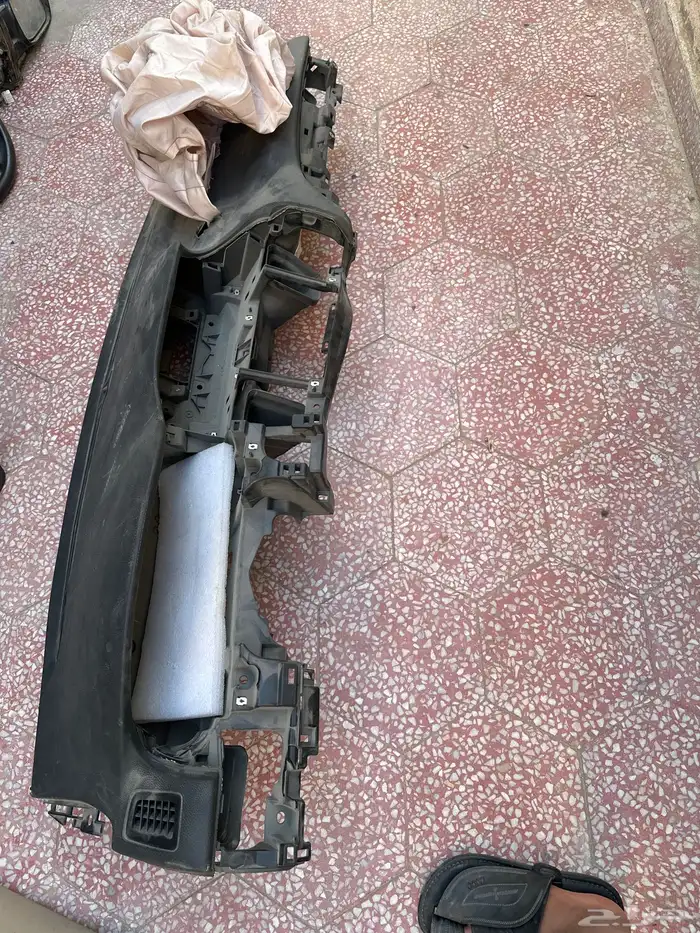 أغرض سيارات 0