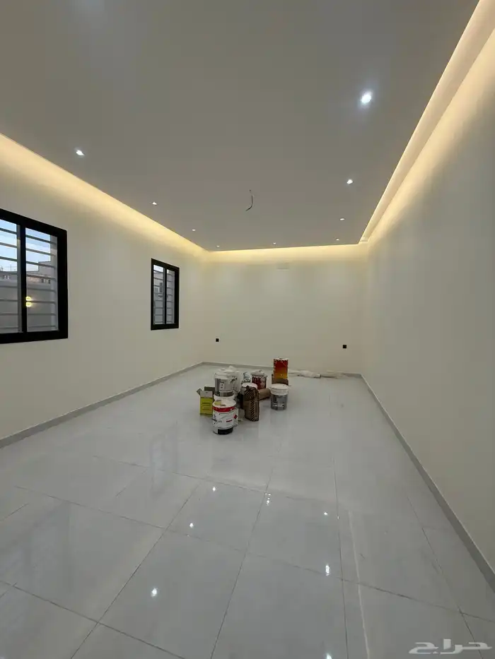 للبيع دور مستقل ارض كامله طريق الصناعيه خميس مشيط 850الف 4