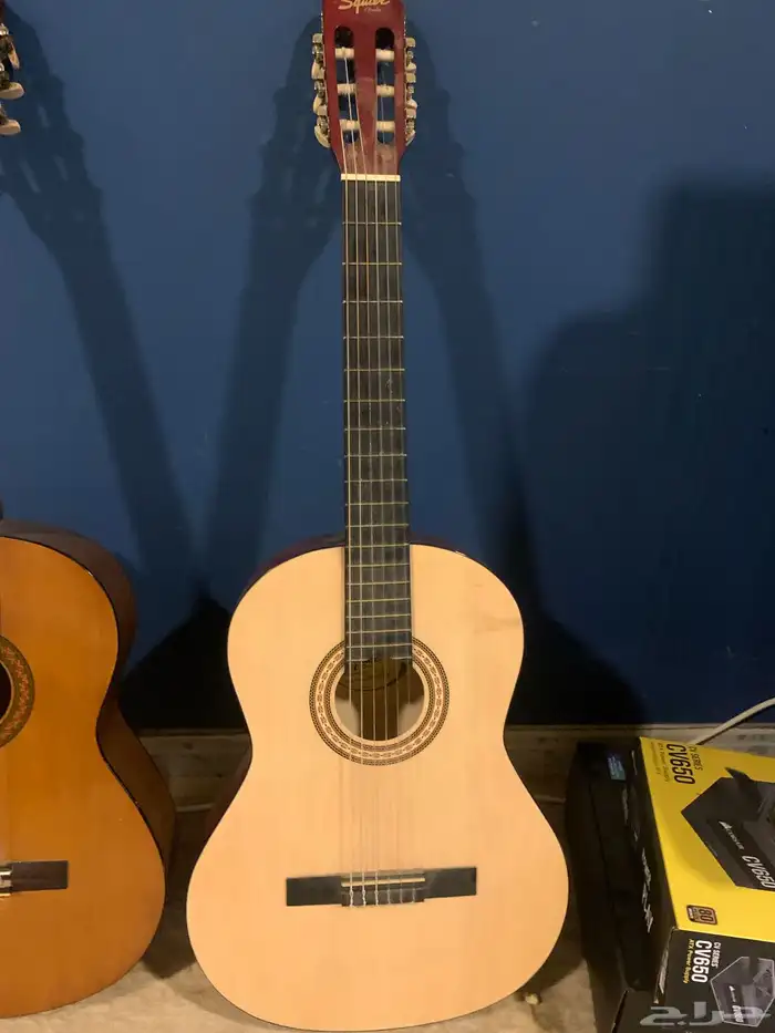 قيتار C40 yamaha و قيتار Squier Fender SA-150N 0