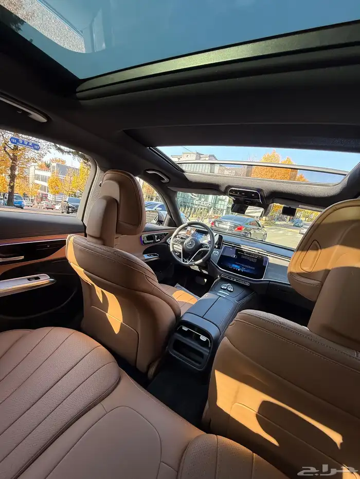 مرسيدس E200 11