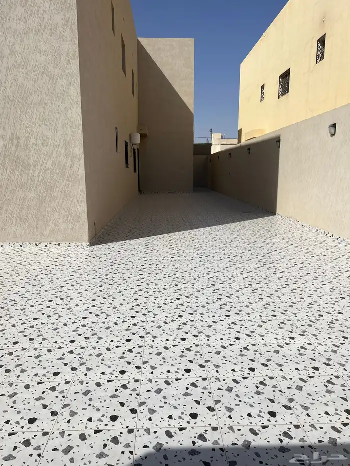 دور ارضي للايجار بالمجمعه حي الامير سلطان جديد 1