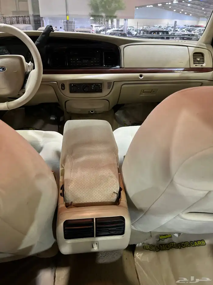 فورد فكتوريا 2011 22